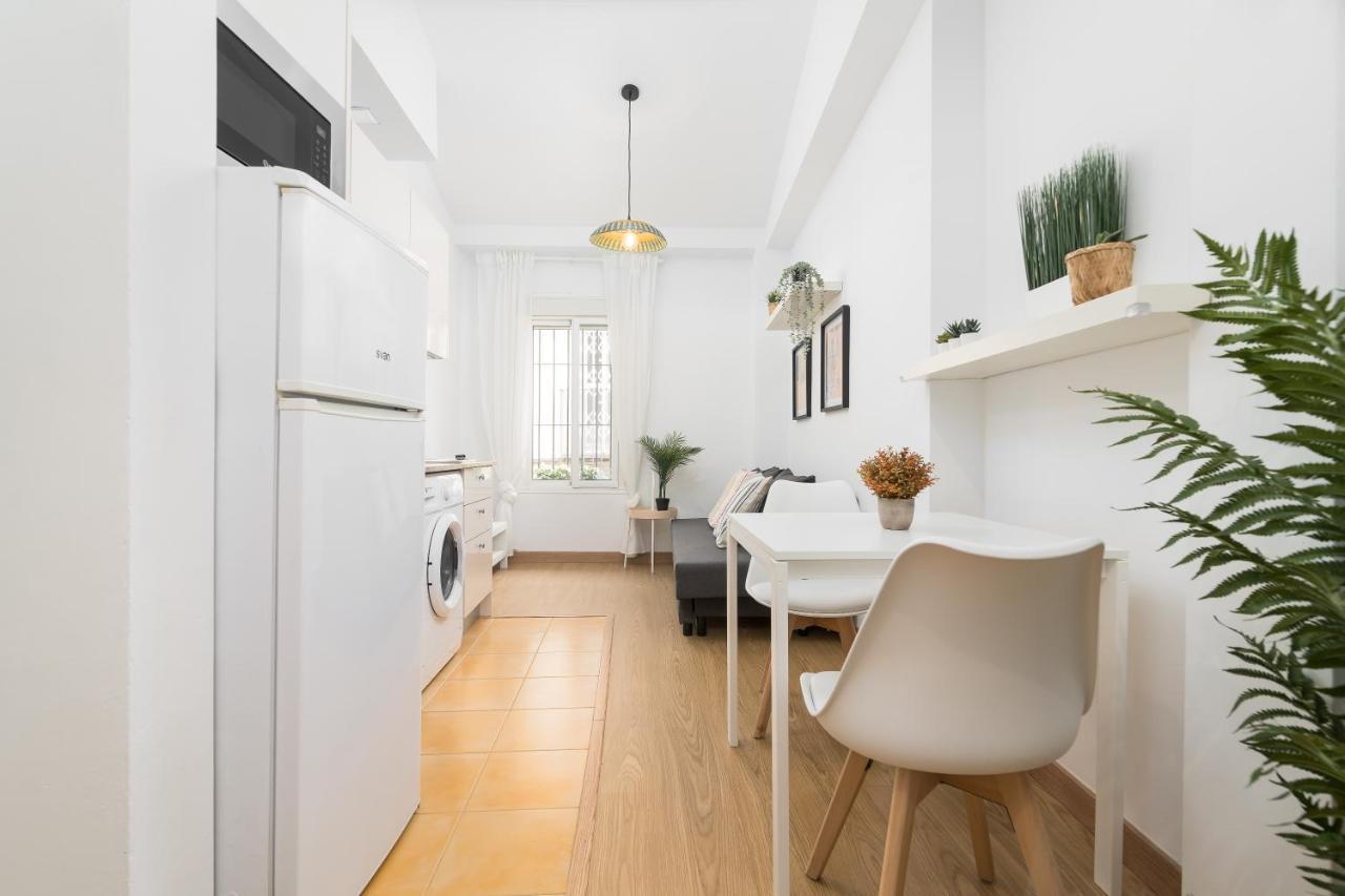 Precioso Apartamento Con Habitacion Separada En Centro Historico De Málaga Eksteriør billede